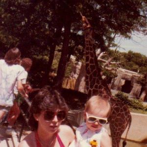 Meet your Posher, Lauren jannuzzio